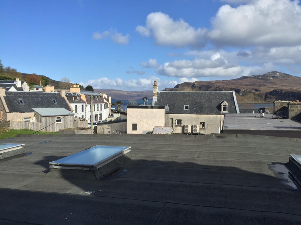 Caledonian Hotel Portree Exterior foto